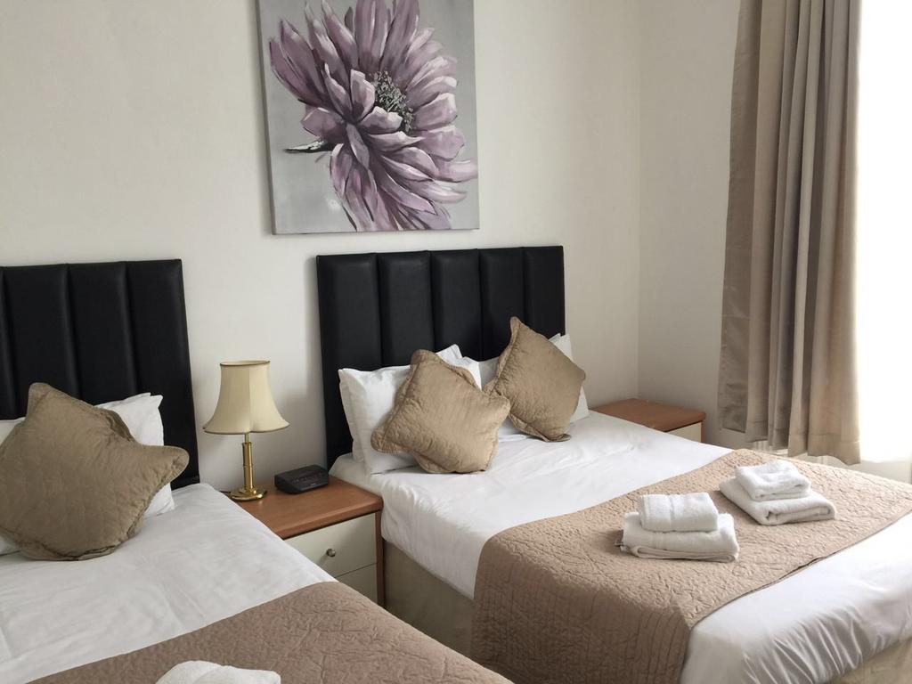 Kensington Hotel Bournemouth Esterno foto